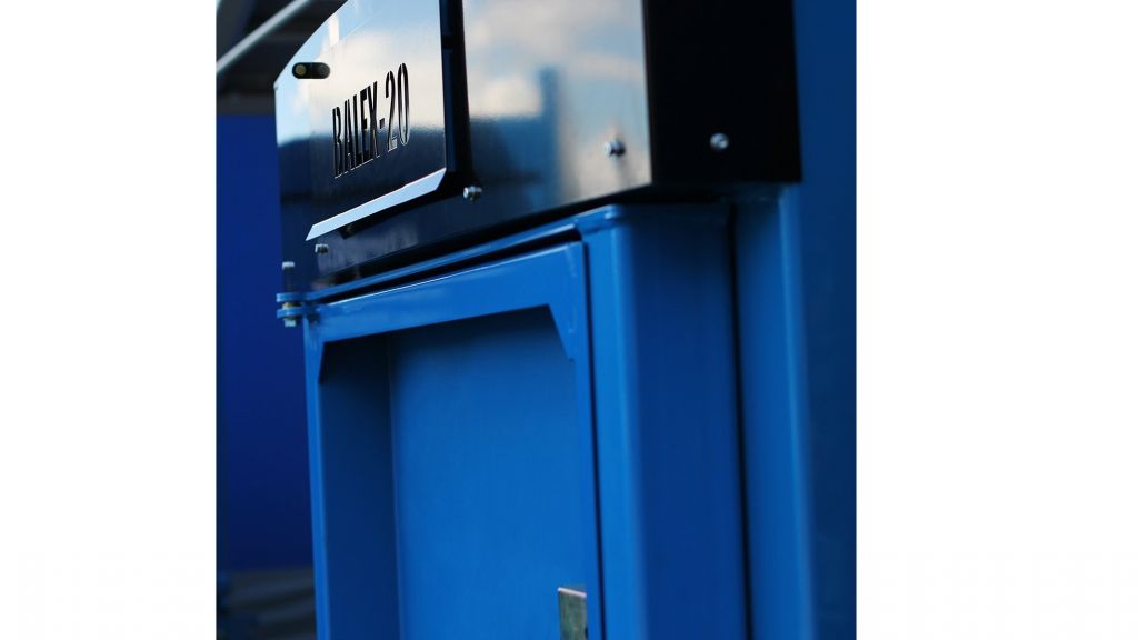 Waste baler Balex 20